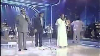 Padre Zezinho no Especial Roberto Carlos 1997 [upl. by Euqnimod762]