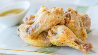 GARLIC PARMESAN CHICKEN WINGS [upl. by Lewie421]