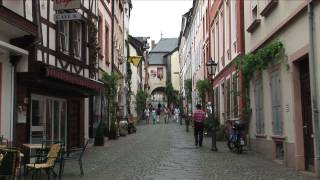 Bernkastel Kues Weinort an der Mosel  Deutschland  Burg Landshut  Reisebericht [upl. by Aisat]