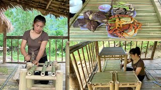 The girl was deep in the mountain alone Make bamboo tables and chairs and cook wild crab [upl. by Mundford]