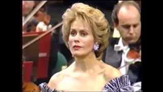 Kiri Te Kanawa  NZSO Vier letzte Lieder Sevilla 1993 [upl. by Eelrak328]