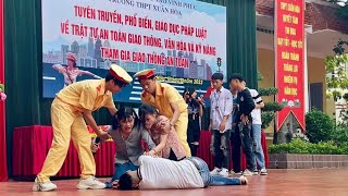 Kịch “AN TOÀN GIAO THÔNG” của học sinh khối 12 THPT Xuân Hoà [upl. by Alleon]