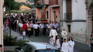 Castel Baronia Processione del 15 08 2012 SS Maria delle Fratte [upl. by Sik]