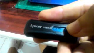 開箱測試Apacer 32GB AH354 隨身碟附內部構造 [upl. by Aifos]