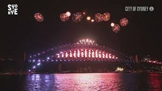 LAustralie fête larrivée de 2024 avec un feu dartifice à Sydney  AFP Images [upl. by Charie]