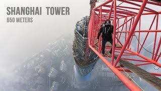 Shanghai Tower 650 meters [upl. by Oigufer147]