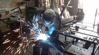 soudure semiautomatique welding [upl. by Scotty]