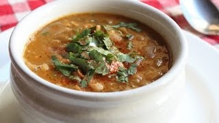 White Bean Chicken Breast Chili  Easy amp Healthy Chicken Chili Recipe [upl. by Garlan]