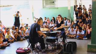 Apresentação na Escola Municipal Lauricio Pedro Rasmussem [upl. by Assirolc]