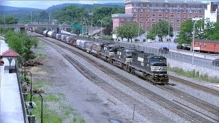 Just another Day at the Altoona RailWalk  Norfolk Southern in 4K [upl. by Nemsaj]