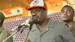 Comício de Jonas Savimbi no CuanzaSul  Angola 1992 4 [upl. by Parthenia]