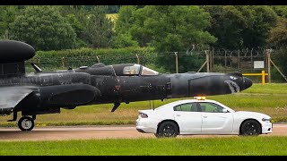 U2 SPY PLANE AND DODGE CHARGER CHASE CAR  4K [upl. by Salvay]