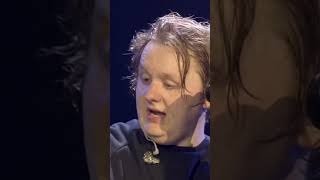 Lewis Capaldi delivers an emotional and touching performance shorts lewiscapaldi someoneyouloved [upl. by Sholes773]