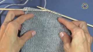 Tutorial zu den Grundtechniken des Strickens Abnehmen von Maschen [upl. by Toomay903]