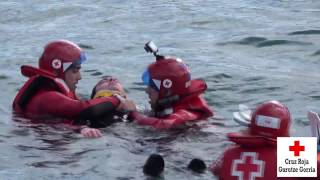 Simulacro de Rescate en el Agua de Cruz Roja del Mar Ondarroa Lea Artibai [upl. by Ijok849]