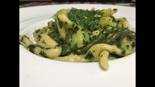 Trofie al Pesto con Patate e Fagiolini [upl. by Olivie404]