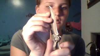 How to close a Sheffield pocket knife [upl. by Ydnat60]