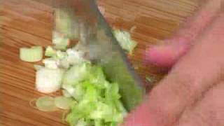 Cooking Tips  How to Mince Green Onions [upl. by Ano910]