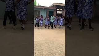 Diamond Platnumz ft Khalil Harisson amp Chely  Komasava comment Ca Va  Teacher and his students [upl. by Mullen264]