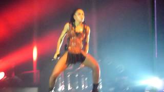 FKA twigs  Give Up live at the Roundhouse 190215 [upl. by Pansie]