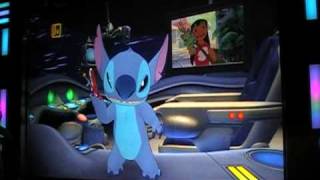 Stitch Live DisneyLand Resort Parijs part 2 [upl. by Naleag]