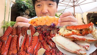 ENDLESS Caviar Lobster amp King Crab at LEGENDARY Miami Seafood BRUNCH BUFFET [upl. by Wye342]