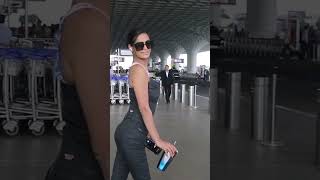 Poonam Pandey looks beautiful spotted at Mumbai Airport  CCL [upl. by Lupiv]