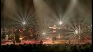 Patricia Kaas  Les chansons commencent live [upl. by Eberhard]