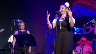 Vika amp Linda Bull  House of Love with story about song inspiration [upl. by Brackett460]