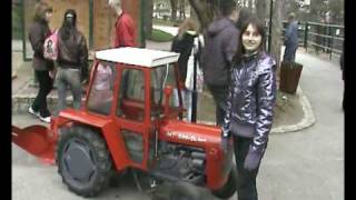 DANIJELA I MALI TRAKTOR ZOO JAGODINA SK [upl. by Erich716]