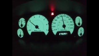 Jeep Grand Cherokee WJ 47 V8 HO Overland 2002 Launch amp acceleration 060 mph  0100 kmh [upl. by Coady340]