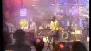 Simply Red  Holding Back The Years  TOTP 1984 [upl. by Gardie383]