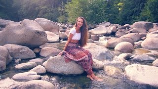 RIVER RETREAT My Vintage Maxi Skirt Collection [upl. by Birgitta]