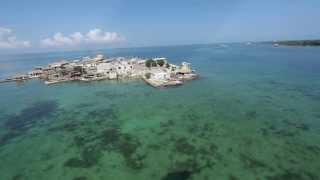 Santa Cruz del Islote  Islas San Bernardo Colombia desde el Aire vista desde el Cielo [upl. by Nosniv688]