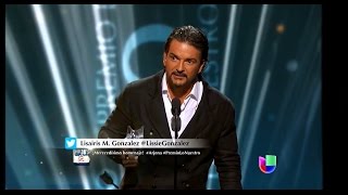 Ricardo Arjona  Puente  Fuiste Tú Premio Lo Nuestro 2015 1080p [upl. by Bale370]