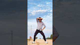 Last wala step🤣🤣 dancevideo trending ytdance viralvideo youtubeshorts [upl. by Nanji]