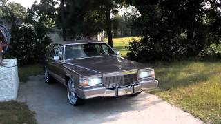 1990 Cadillac Fleetwood on 22s [upl. by Aidil]