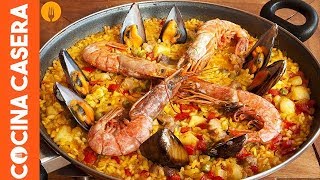 Paella Mixta de Marisco y Pollo Receta fácil casera [upl. by Enidualc]