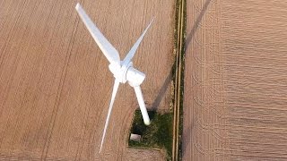 Flug durch einen Windpark mit Enercon und Vestas Windkraftanlagen Dji Phantom 4 Drohne [upl. by Annaed283]