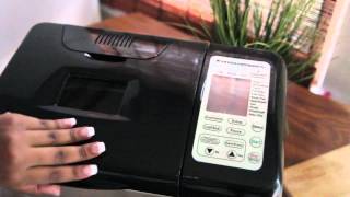 Breadman Ultimate Plus Breadmaker Video Product Review [upl. by Samoht]