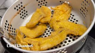 Cooking Crappie Fillets in Deep Fryer [upl. by Jamilla234]