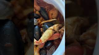 Cioppino bowl🦐🐚🦀 youtubeshorts foryourpage seafood filipinofoodie potluck [upl. by Anomar]