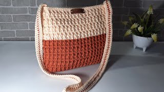 Bolsa crochê em Barbante ponto relevo linda fácil e rápida crochet [upl. by Tabshey]