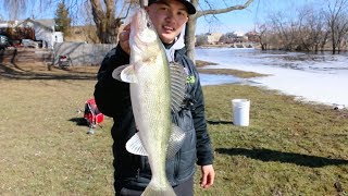 Fishing for Walleyes Jefferson Dam  Rock River [upl. by Leonardi]