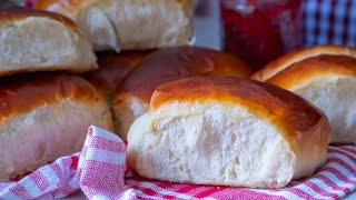 Petits pains au lait Ultra moelleux et légers avec une mie à tomber  recette facile [upl. by Ssur]