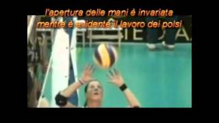 Pallavolo il palleggio palleggiatrici a confronto [upl. by Aiuhsoj290]