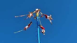 Ay Papantla tus hijos vuelan  Voladores de Papantla en Playa del Carmen Quintana Roo [upl. by Aicela]