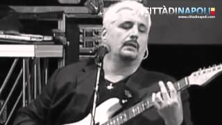 Pino Daniele live piazza del Plebiscito quotYes I Know my wayquot [upl. by Adnarb]