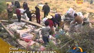 Chota Dos muertos y tres heridos deja accidente en carretera hacia Cajamarca [upl. by Yenahteb]