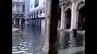 Acqua alta Venezia  Venice  Venise [upl. by Nahtiek]